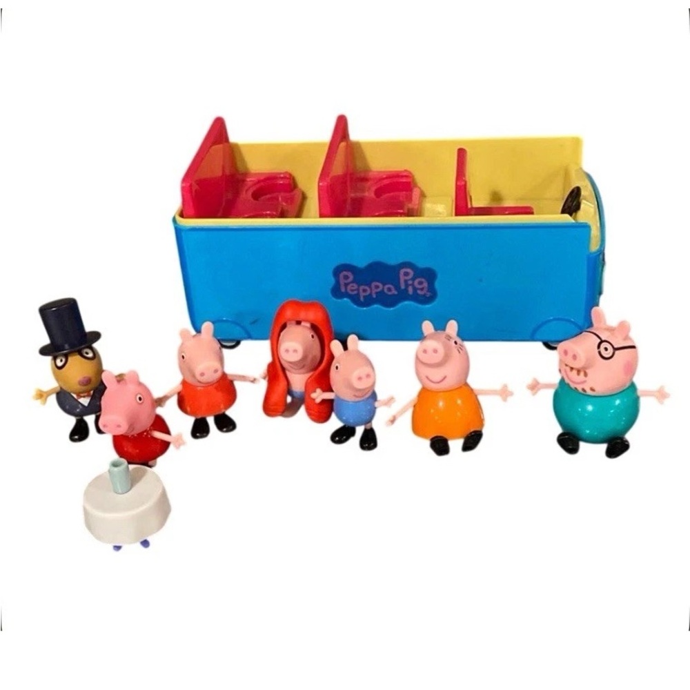 Jazwares: Peppa Pig's School Bus WORKS w/Figure Lot Peppa Family& Magician Pedro